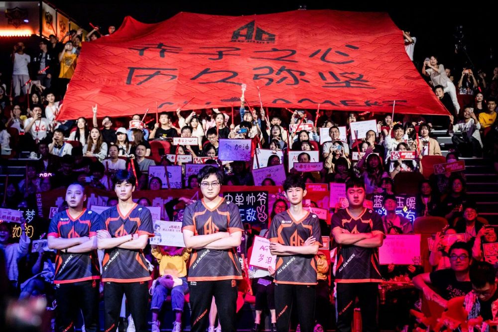 年轻球员的